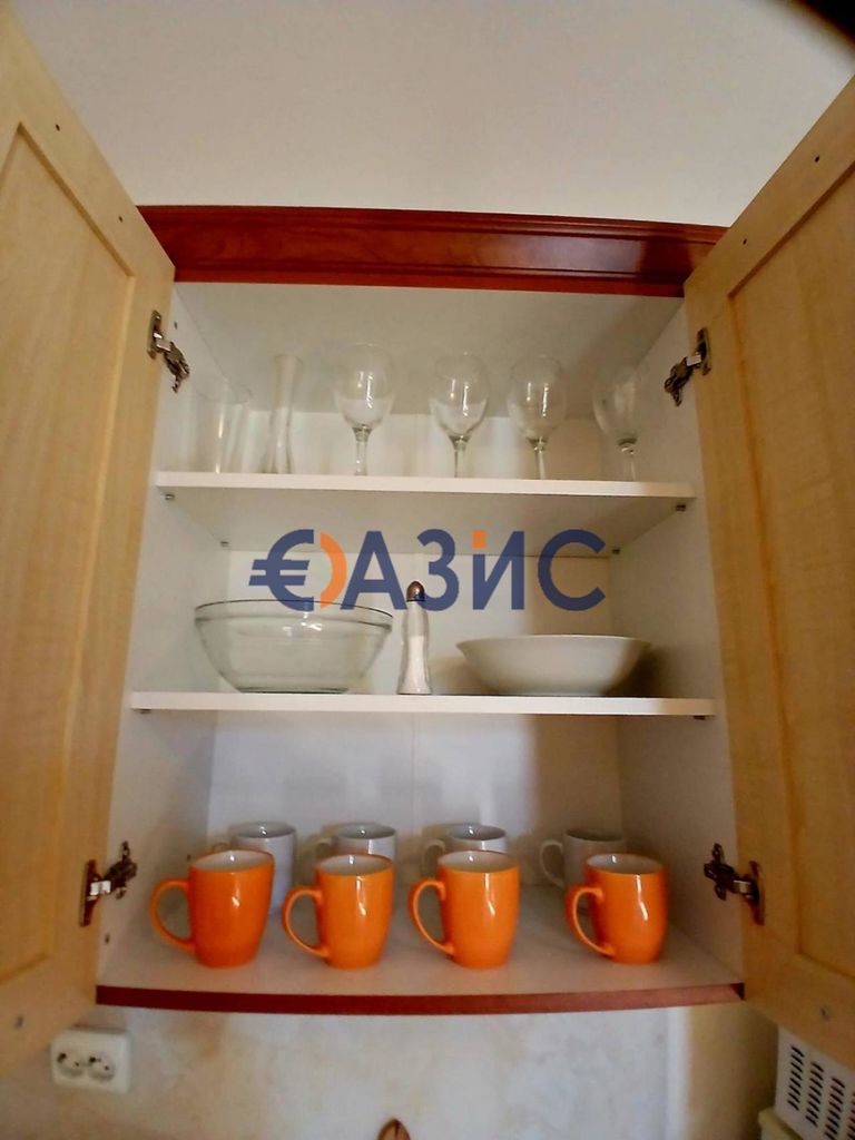 Продава се Едностаен апартамент в к.к. Слънчев бряг - 40 кв.м за 1213 €/кв.м - Снимка #4