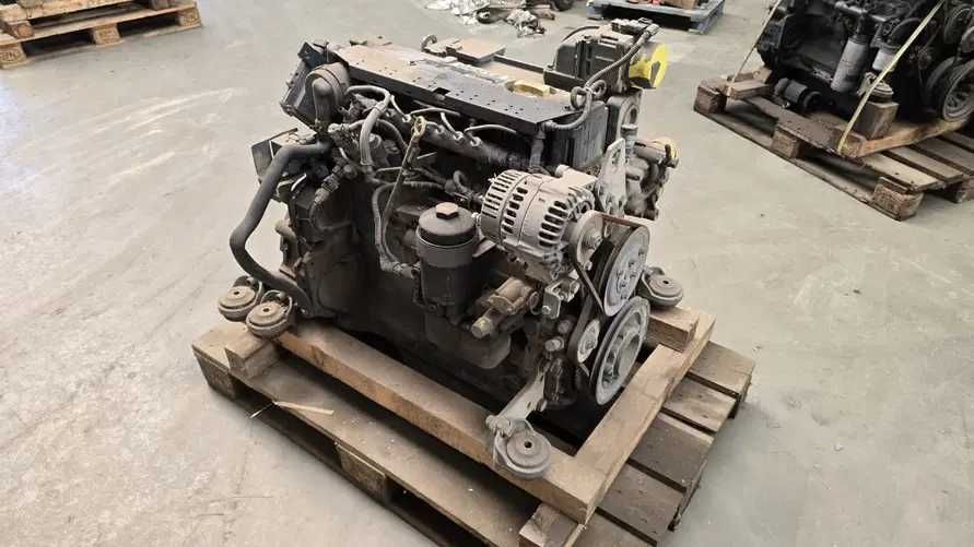 Motor complet Deutz TCD2012L042V - Piese motor Deutz