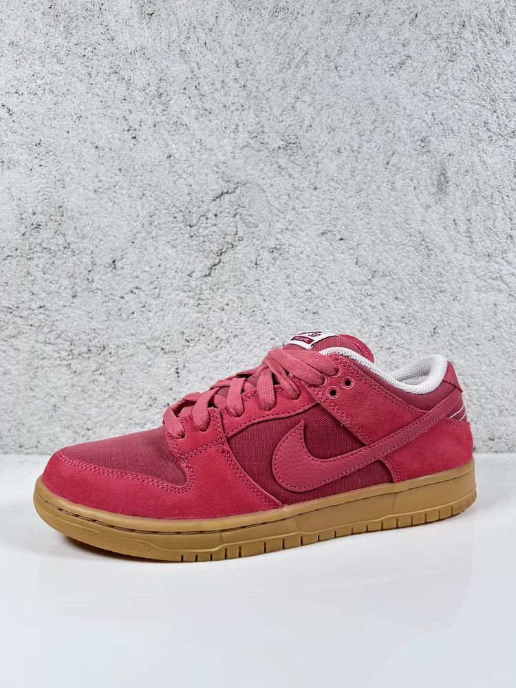 Nike SB Dunk Low Adobe
