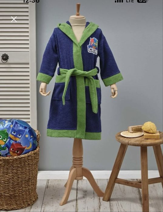 Халаты детские также для взрослых  боллшой ассортимент