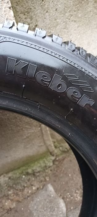 De vânzare: 4 anvelope de iarnă aproape noi – Kleber Krisalp HP3 18