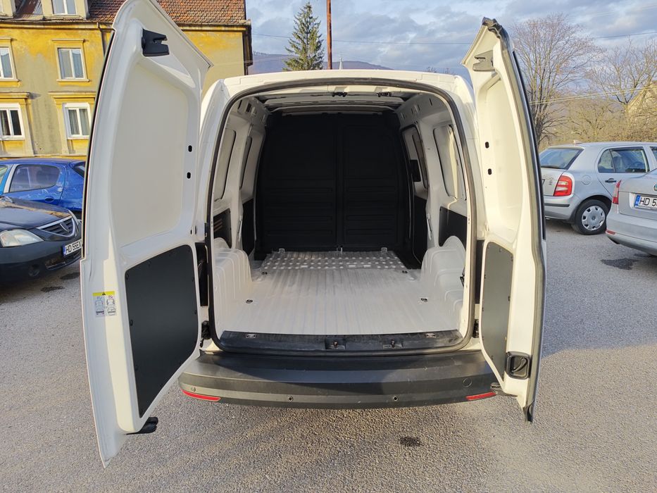 Volkswagen Caddy Maxi 1