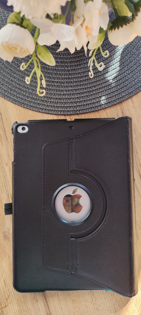 Продавам Ipad Air 1