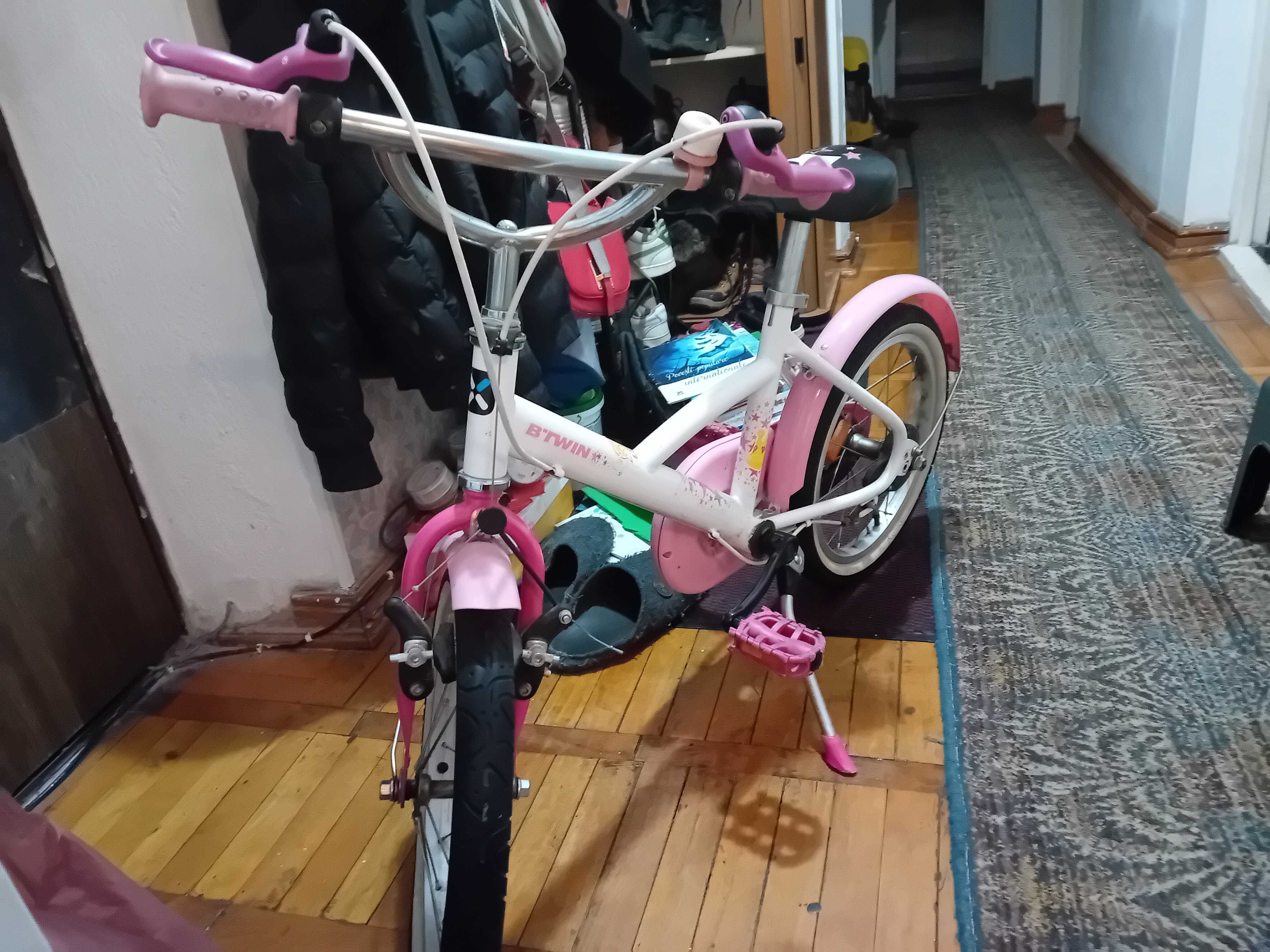 Bicicleta copii roz pt fete
