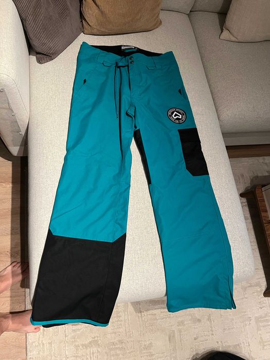 Costum schi/snowboard barbat Westbeach, marime S, stare foarte buna