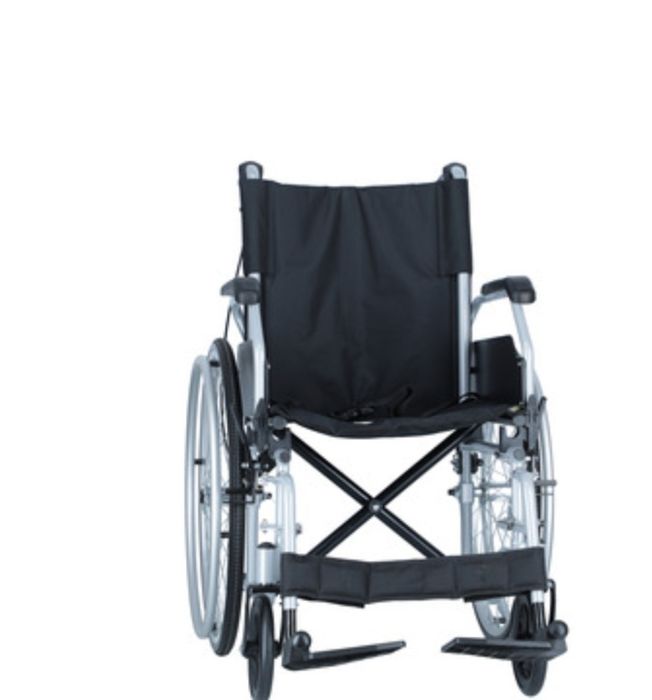 Vând scaun cu rotile Activ