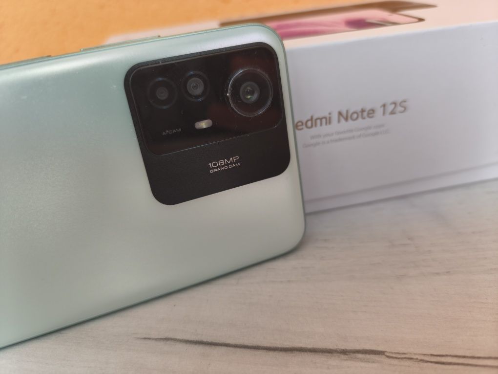Телефон Redmi Note 12S