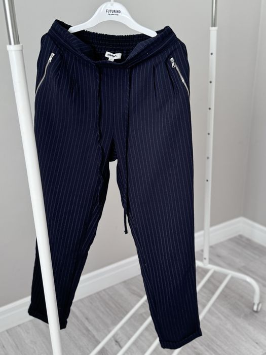 Брюки 42 размера