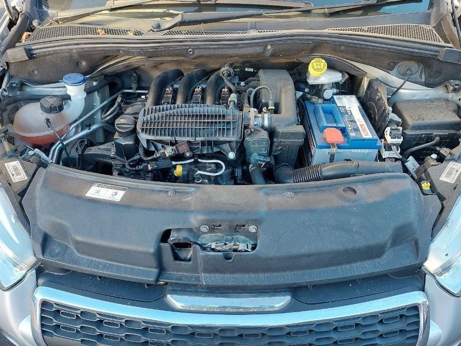 Macara geam dreapta spate Peugeot 208 2015 HATCHBACK 1.2 i EB2F