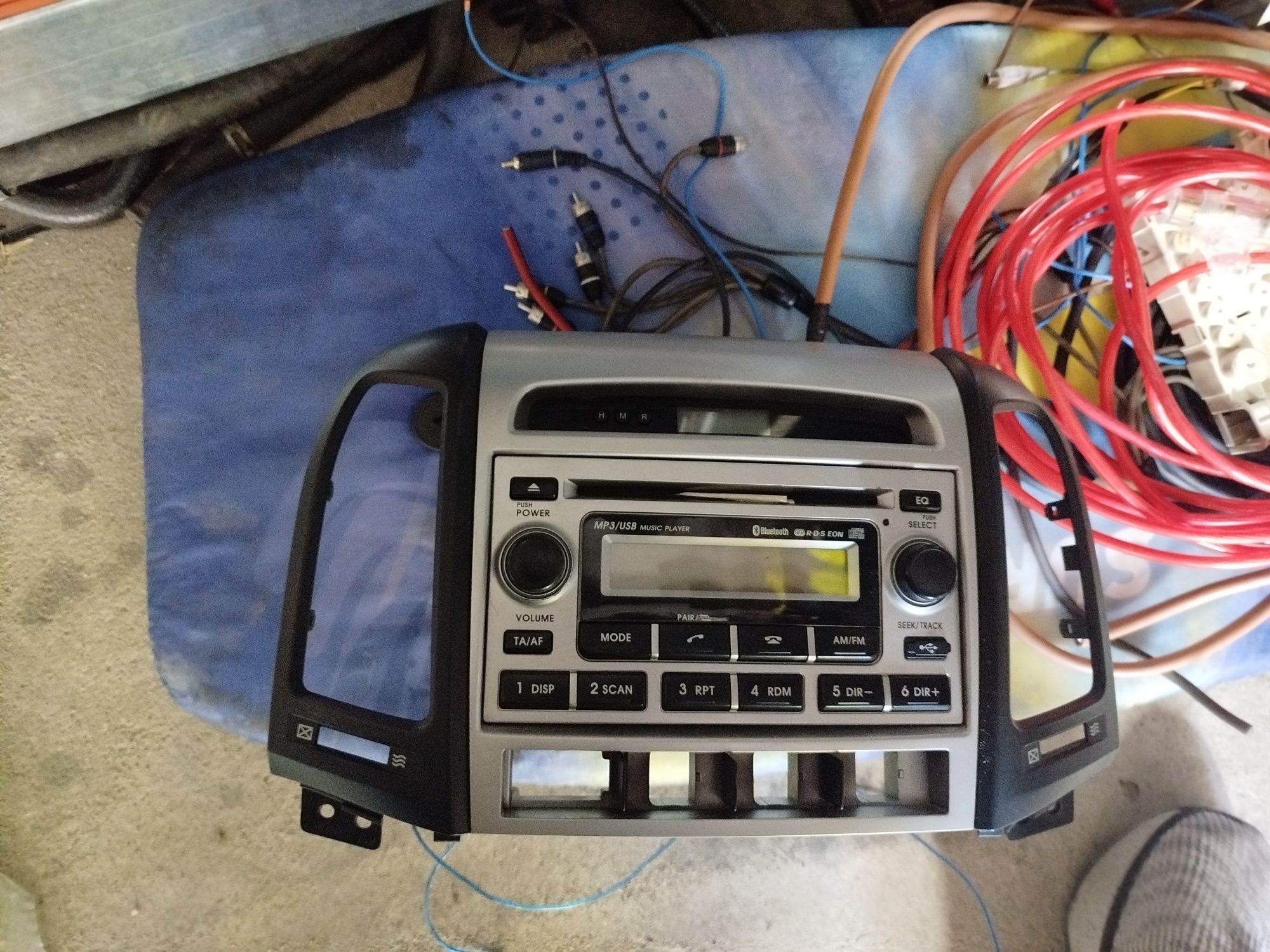 оригинално cd за Hyundai santa fe с Bluetooth