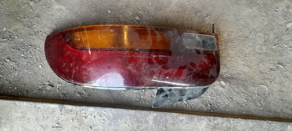 Субару импреза  задный фара