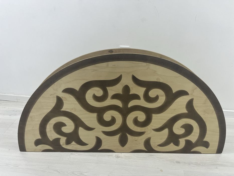 Стол сатылады,срочно