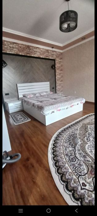 Sdayotsya kvartira na dolguyu srok adres vozle manresa restoran