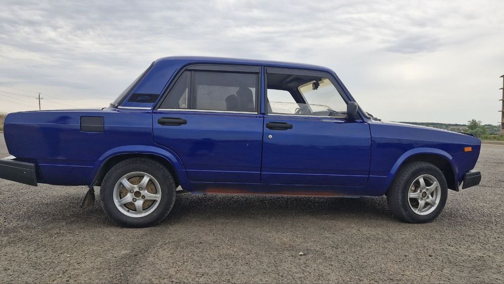 Продам ваз 2107 карбюртора