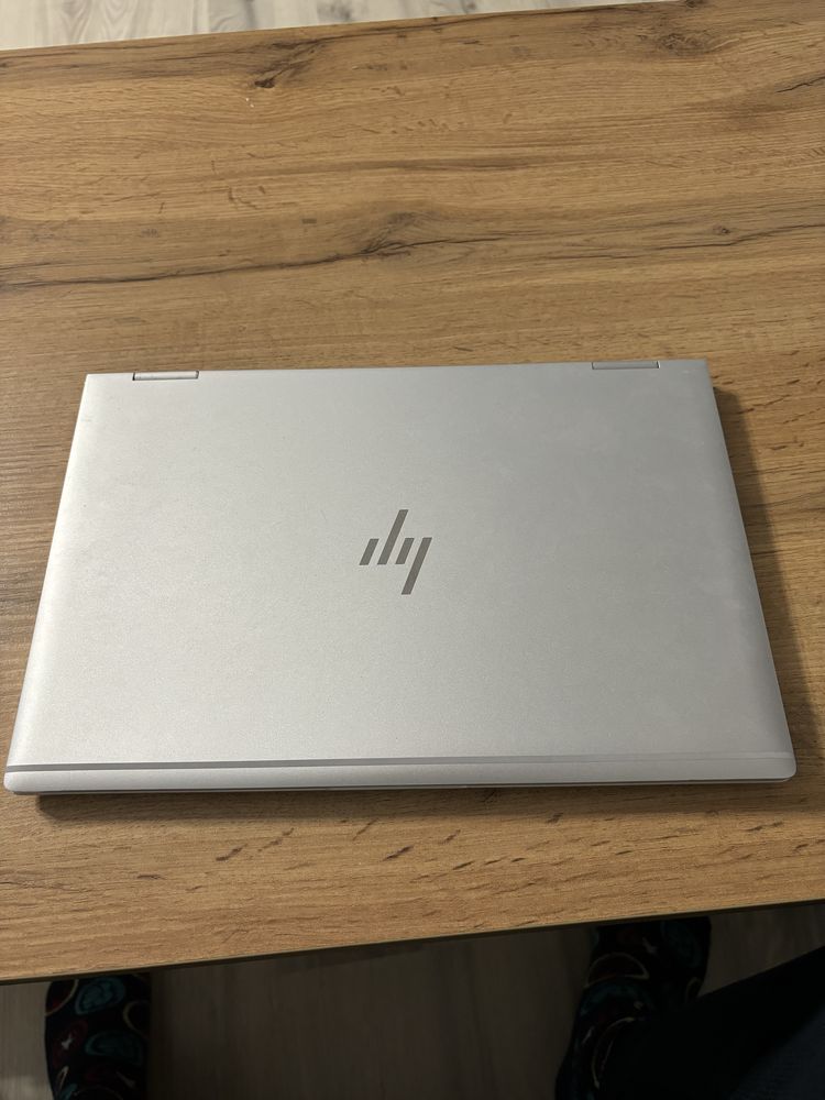 Vând Laptop HP ELITEBOOK I5-8250U 16Gb RAM,256 memorie