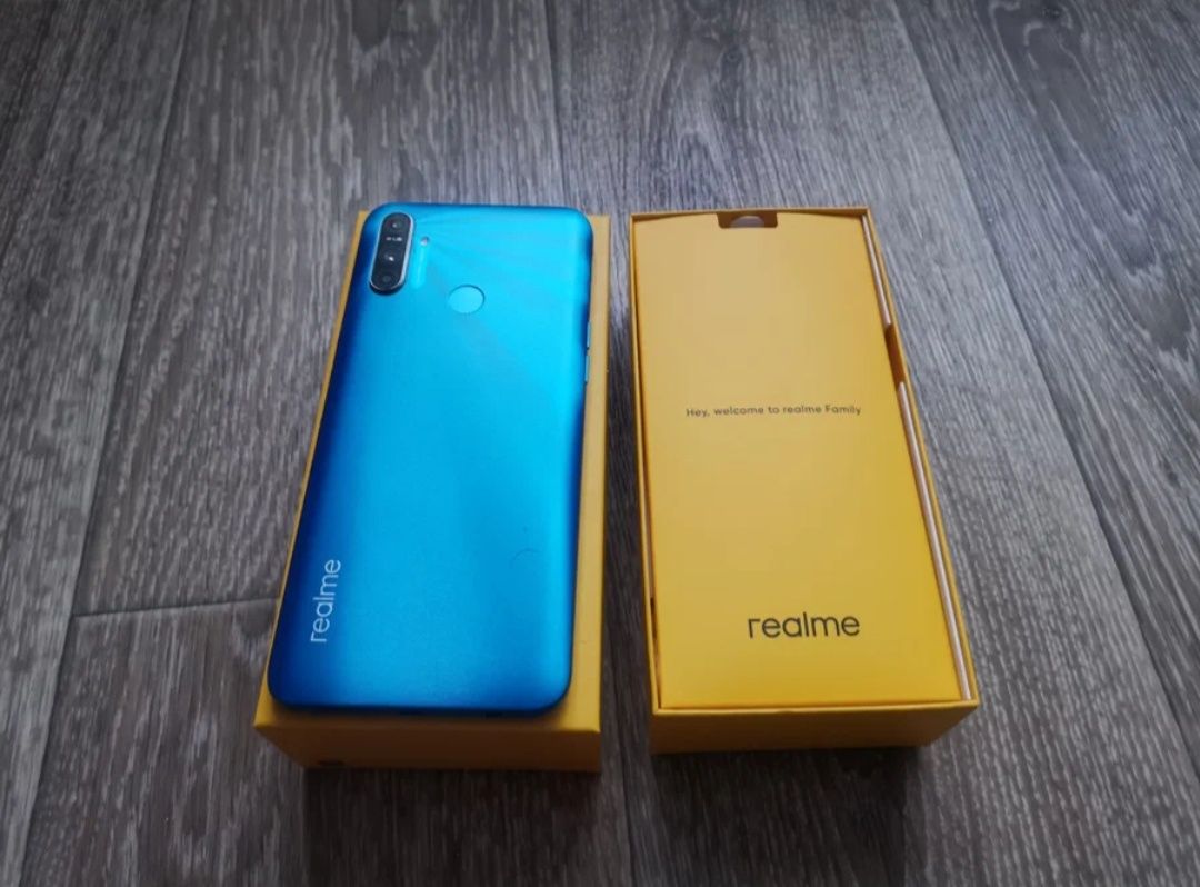 Смартфон Realme C3