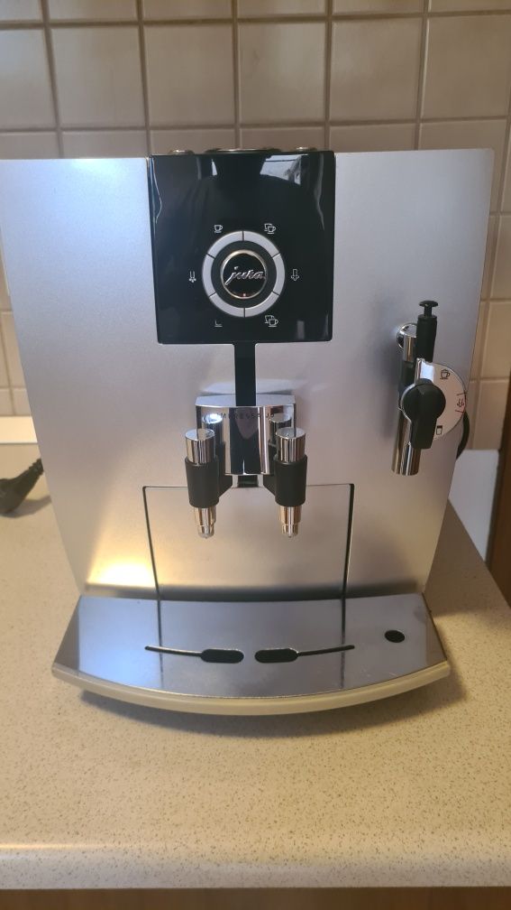 Vand espressor Jura Impressa J5