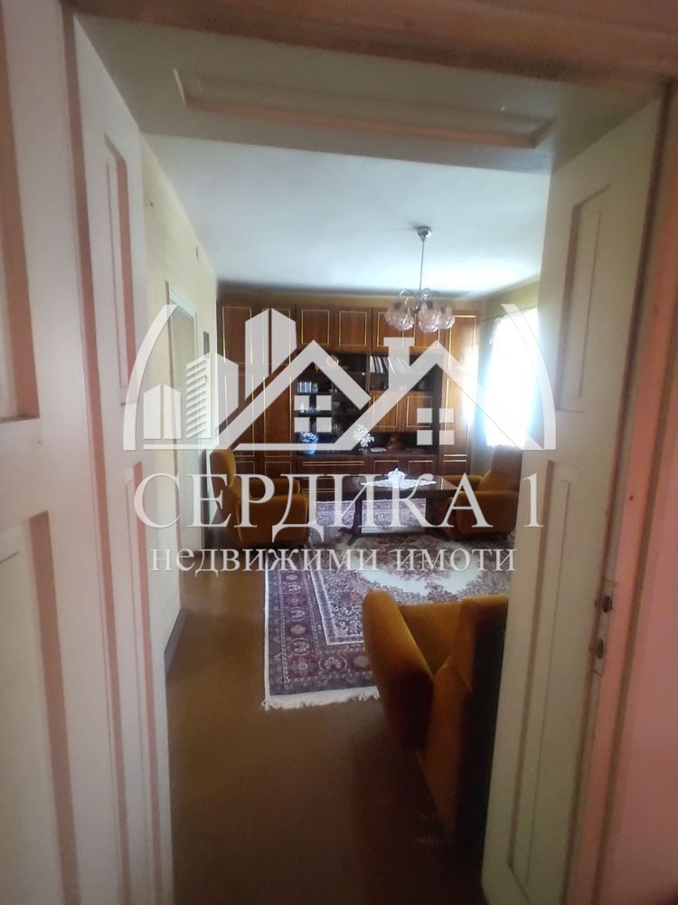 Продава се Къща в с. Ябълково, Област Кюстендил - 140 кв.м за 532 €/кв.м - Снимка #7