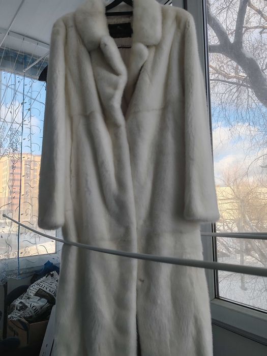 Продам норковую шубу