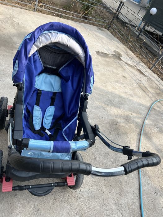 Детская коляска