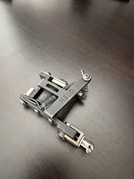 Aparat tatuaje Micky Sharpz Hibrid