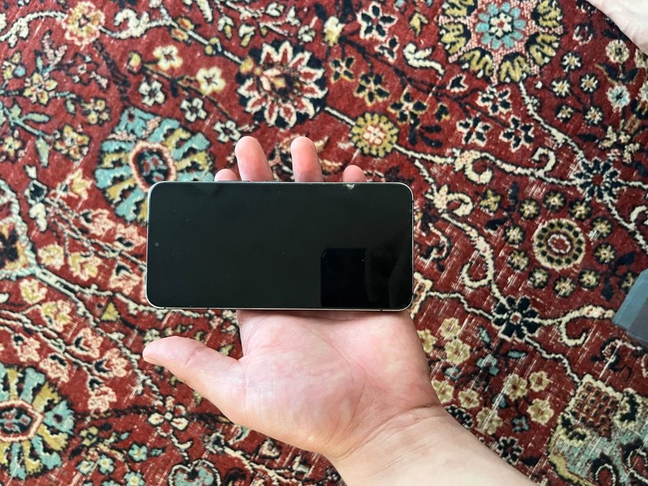 Samsung S 22 5G  sotiladi