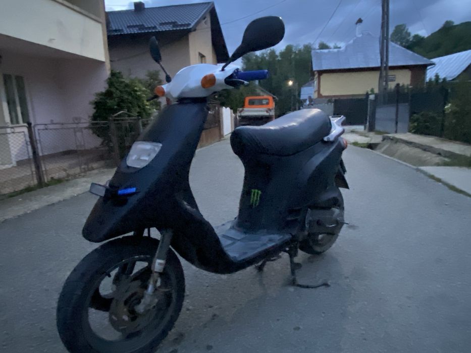 Scuter 49cc cu acte piaggio typhoon