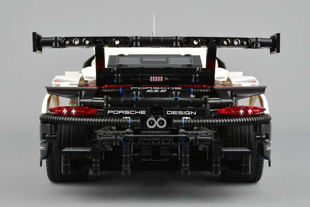 LEGO 42096 Technic Porsche 911RSR Set Nou