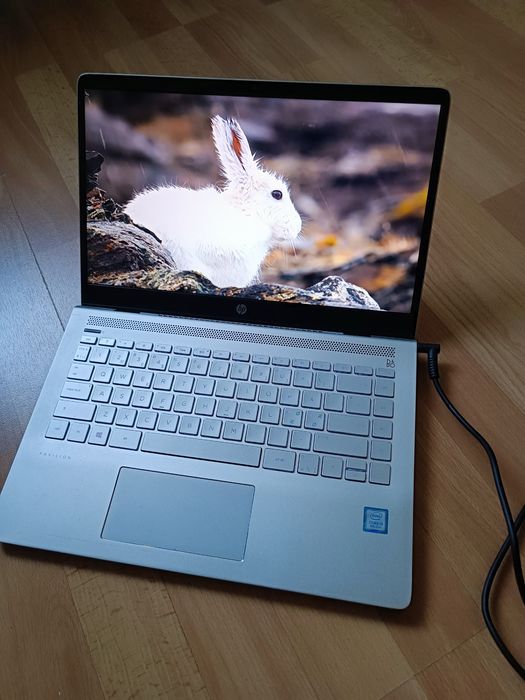 Laptop HP 14,1"IPS FullHD i5 gen8 256Gb nvme 8Gb ddr4
