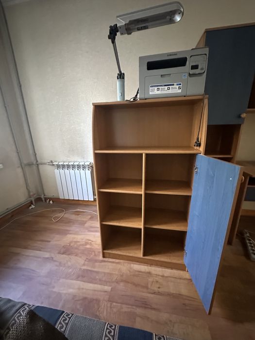Срочно продам Шкаф для компьютера