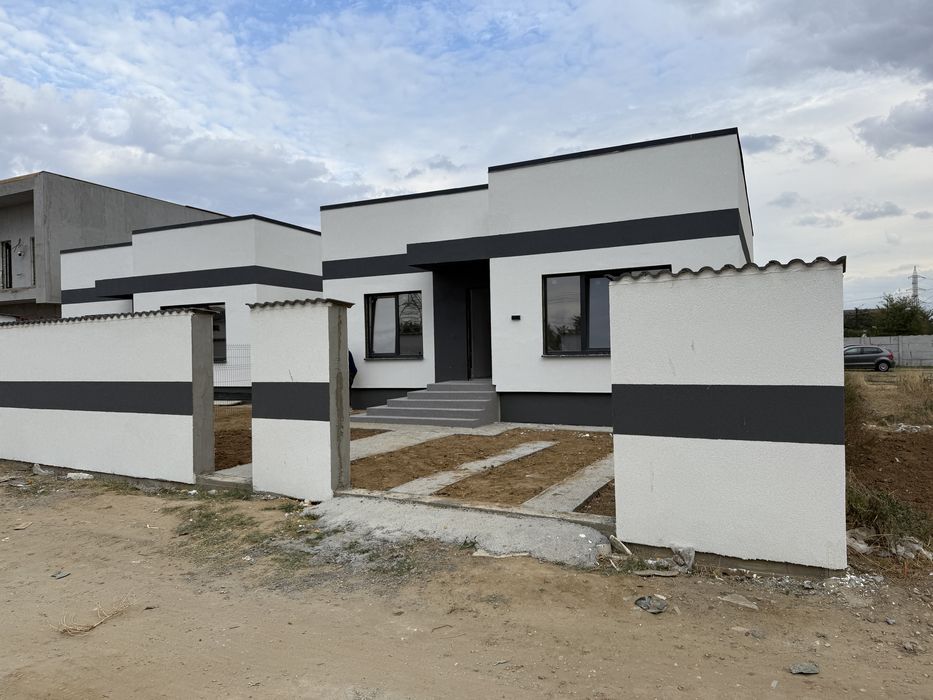 Proprietar, vand casa , regim de inaltime Parter, zona Damila !