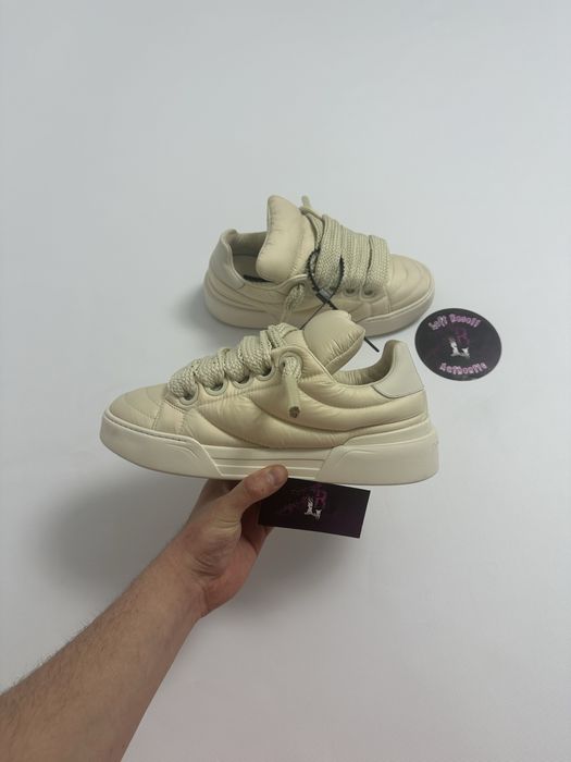 Dolce & gabbana size 42 fit 42-43