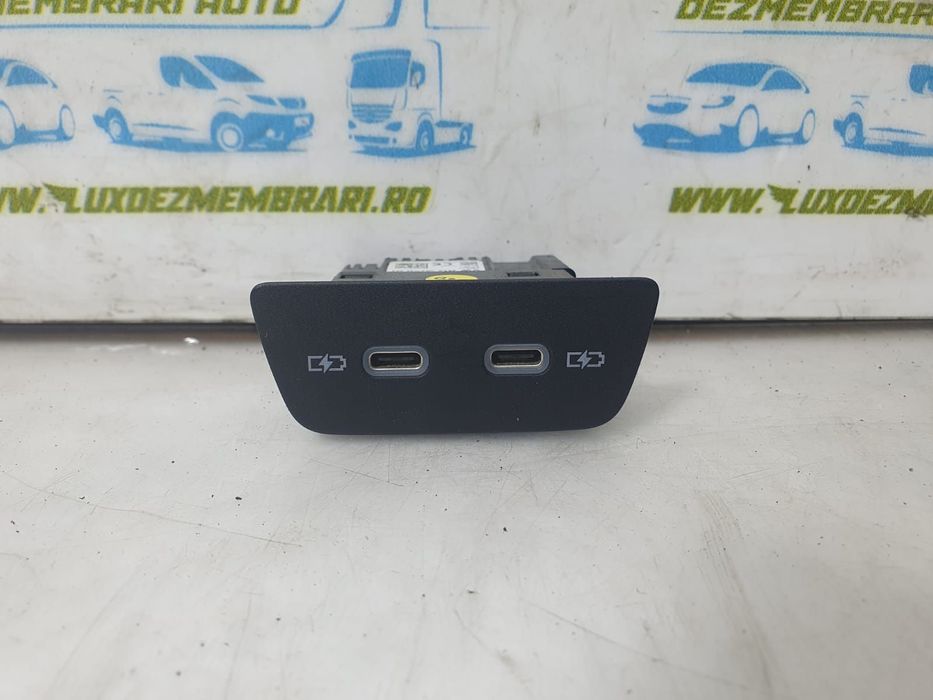 Modul usb-c 2g6035954 Volkswagen VW Golf 8  [din 2020 pana  2024]