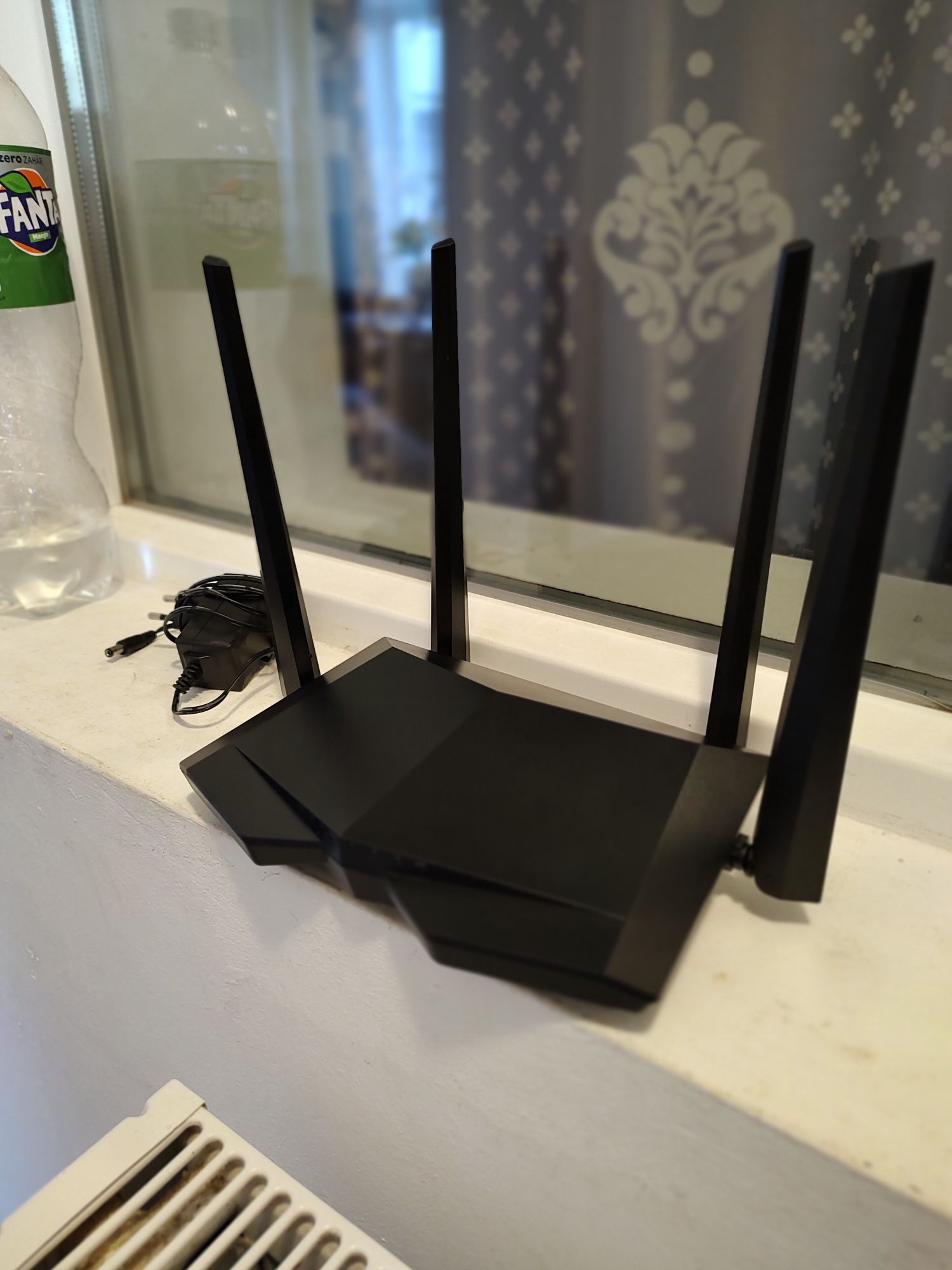 Router Tenda AC1200