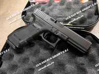 Airsoft GLOCK CU RECUL Blowback 4.5j,Oferta CO2 !! Pistol + Gaz ~~
