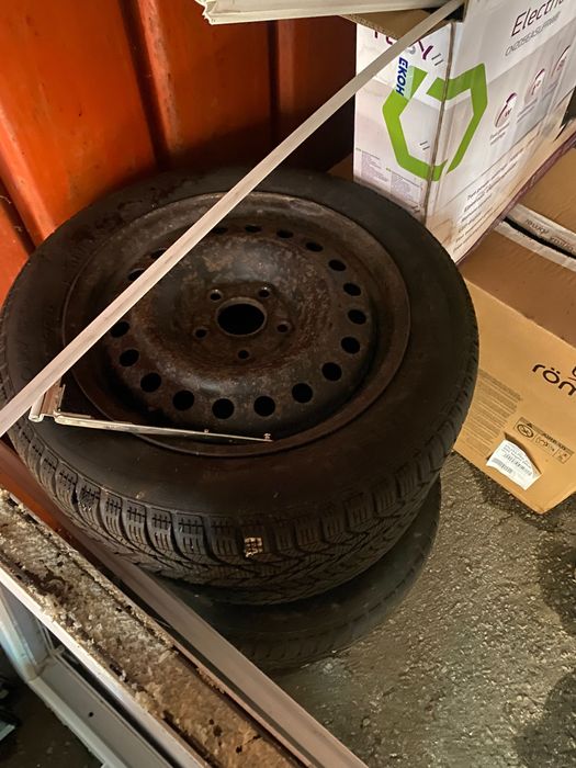 Зимни гуми с джанти Пирели