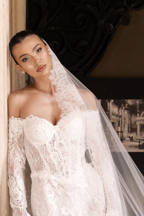 Rochie scurta de mireasa Royals