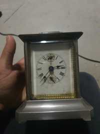 Здравейте продавам стар часовник латерна JUNHANS