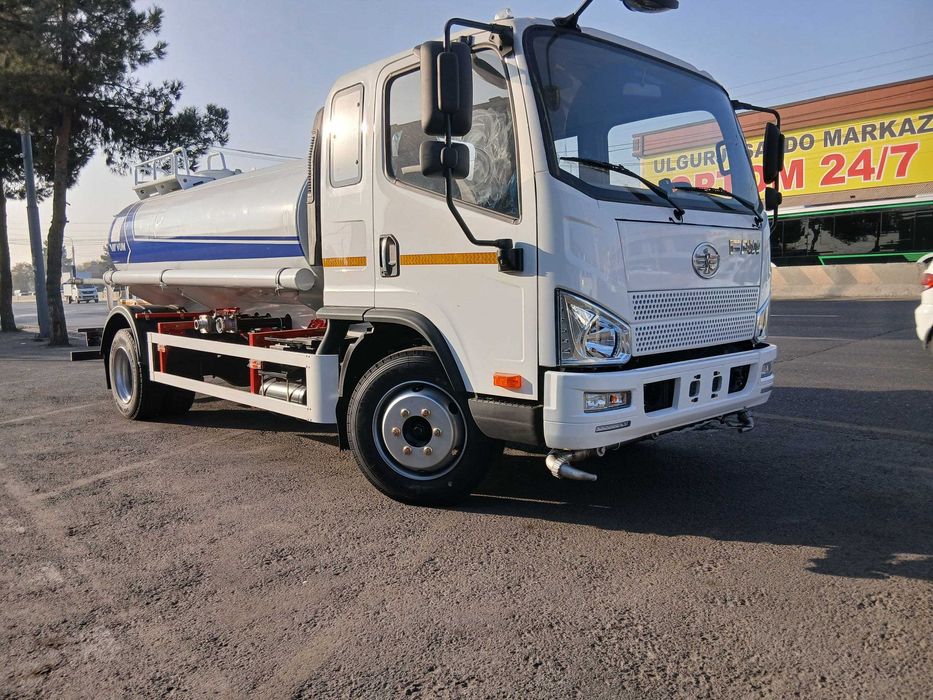 Поливомоечная машина FAW Tiger V 4х2 6м³