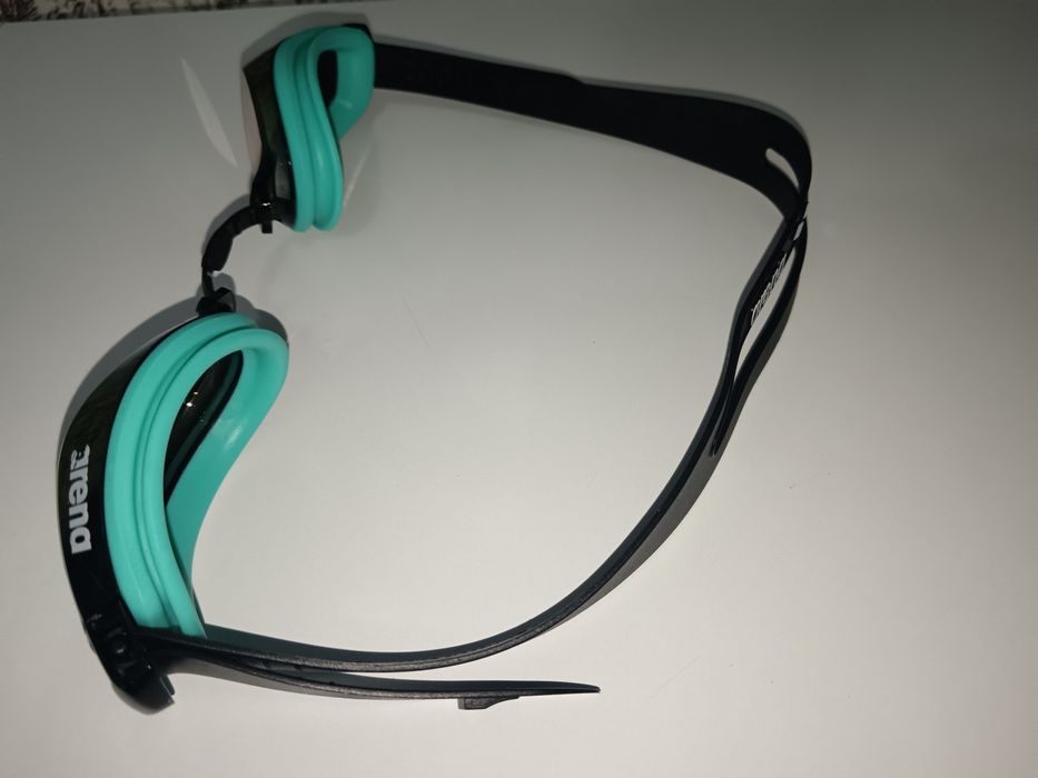 Очки плавательные Арена