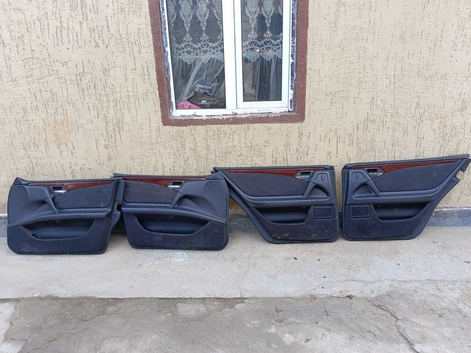 Овщивка мерс двер панел