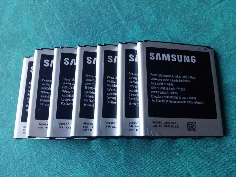 Samsung S4-i9500,i9502,i9505 Acumulatori Swap 7 bucati