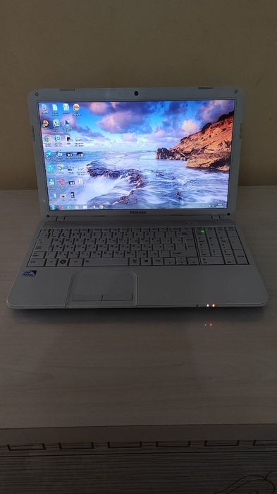 Toshiba Satellite C-850 C1-W