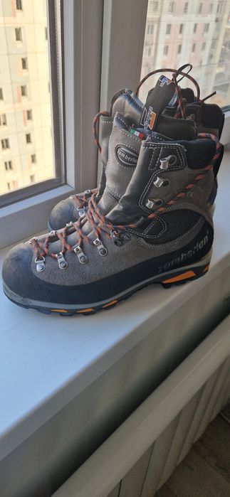 Высокогорные ботинки Zamberlan