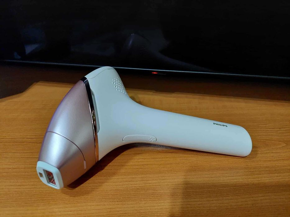 Epilator Philips Lumea 9000 IPL BR1958