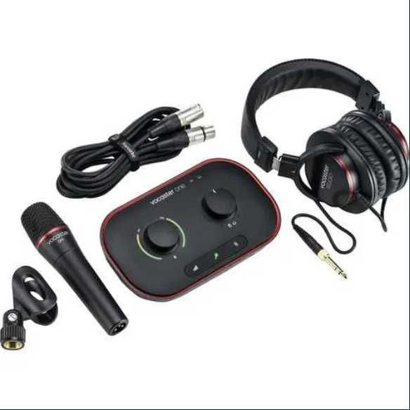 Продам Микрофон + Звук. Карта + Наушники Focusrite Vocaster One Studio
