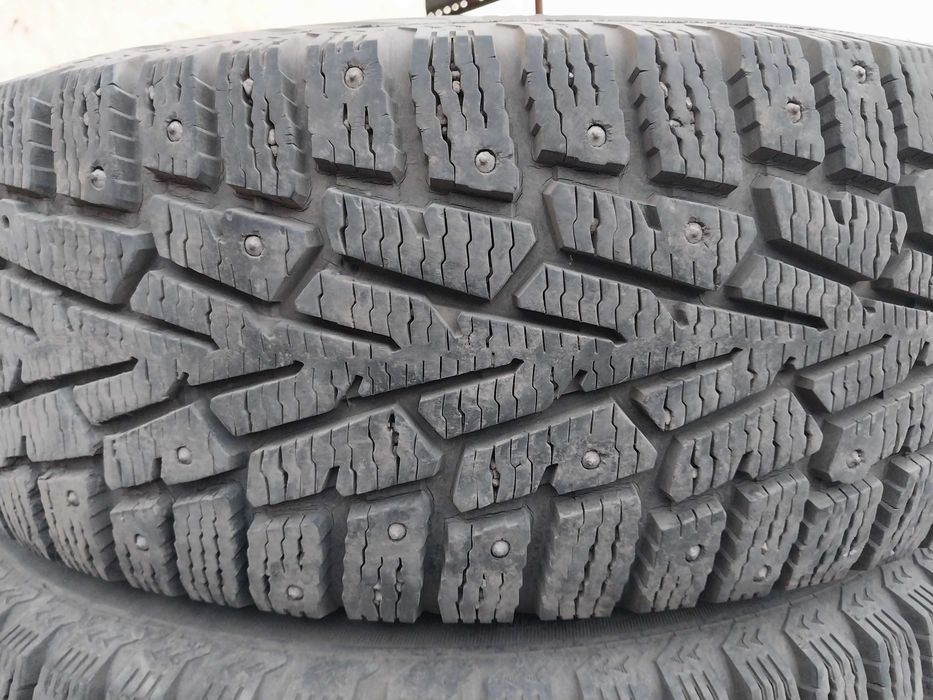 Продам зимние автошины