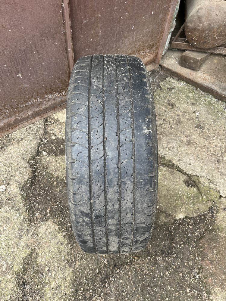 Гуми за бус Goodyear 235/65/16