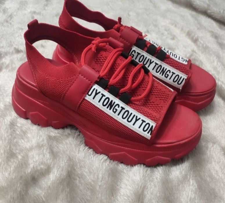 Обувь женская размер 38.