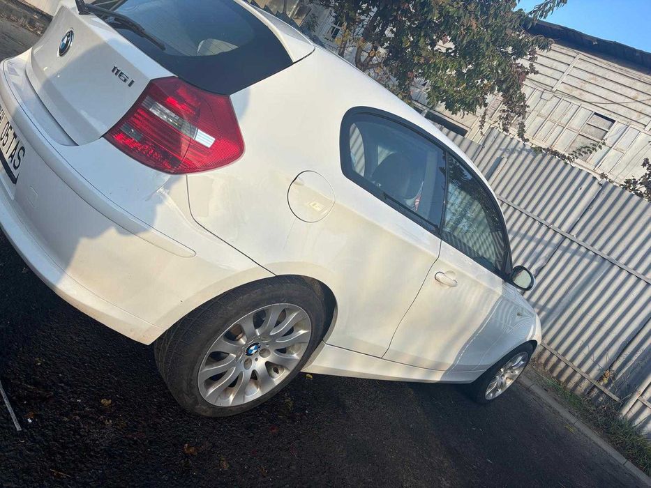 Vand BMW seria 1 , 2009, 116i,  2.0 benzina